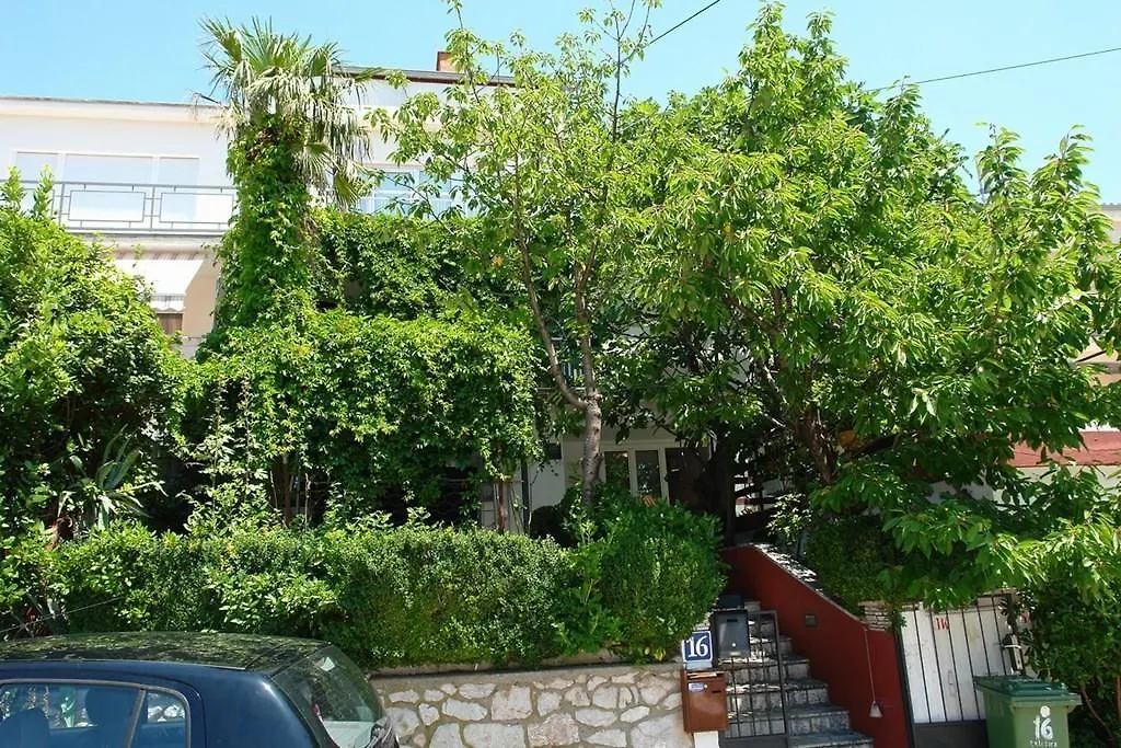 Apartment Crikvenica 20 0*,